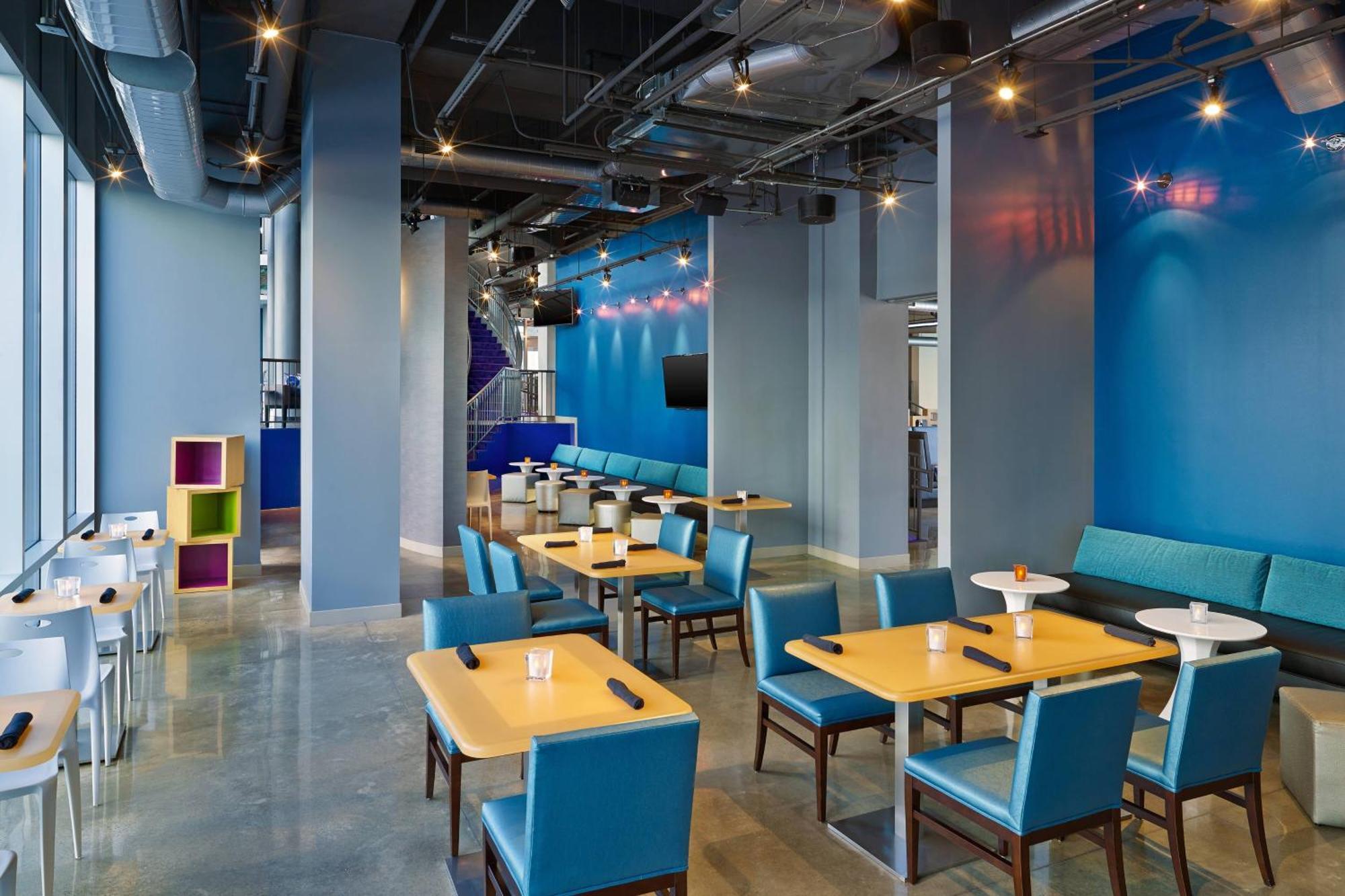 Aloft Oklahoma City Downtown - Bricktown Екстер'єр фото