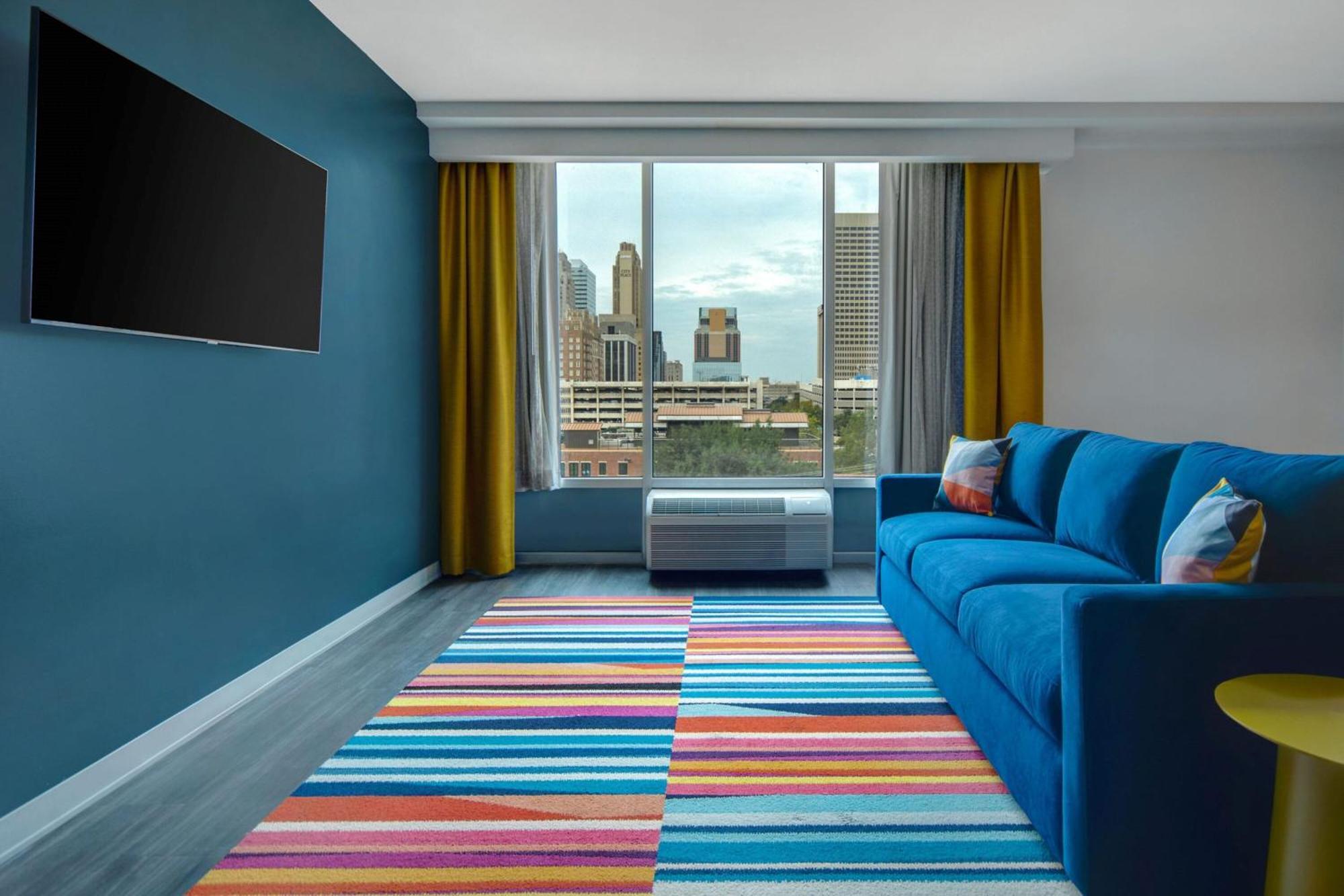 Aloft Oklahoma City Downtown - Bricktown Екстер'єр фото