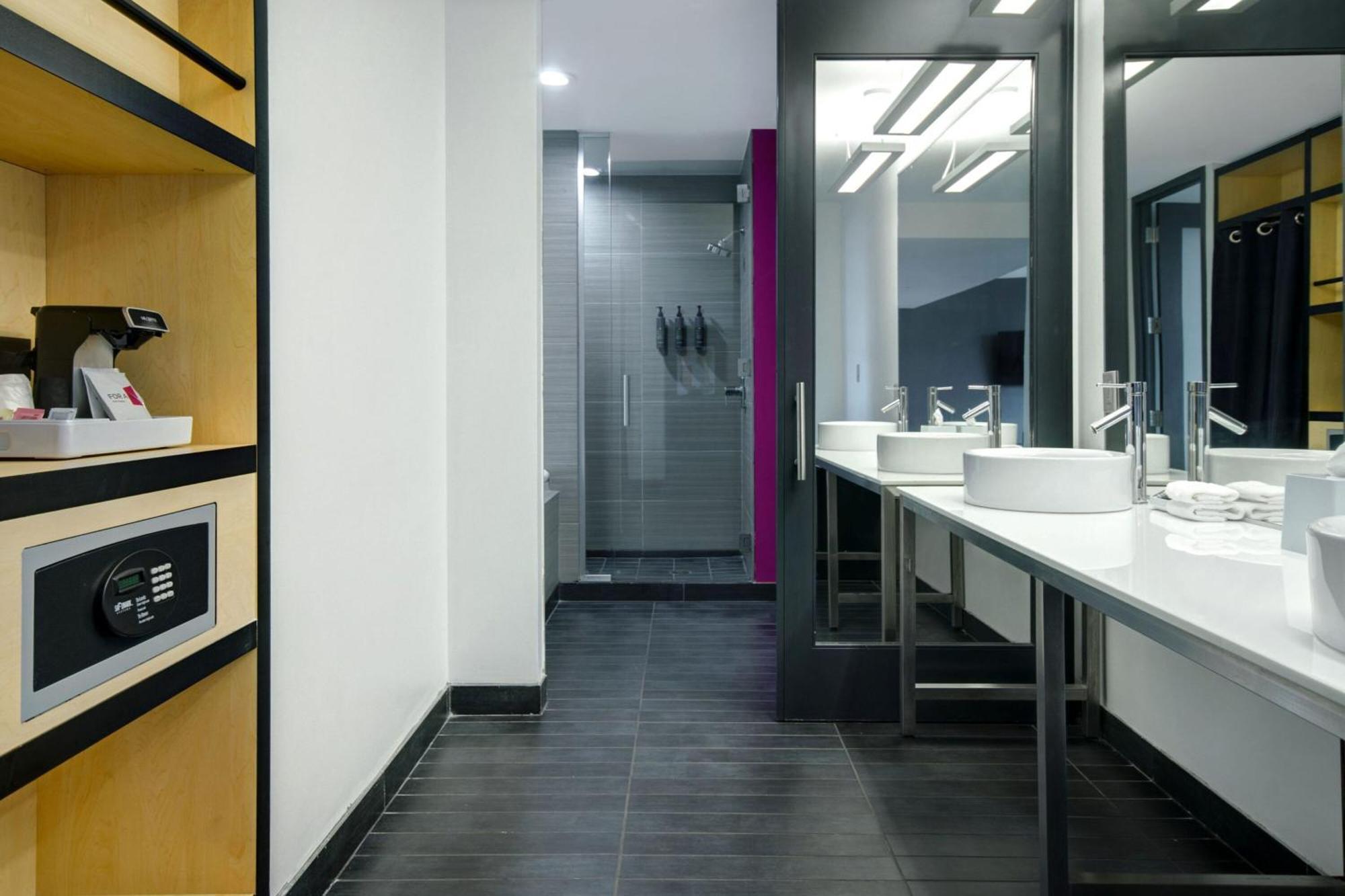 Aloft Oklahoma City Downtown - Bricktown Екстер'єр фото